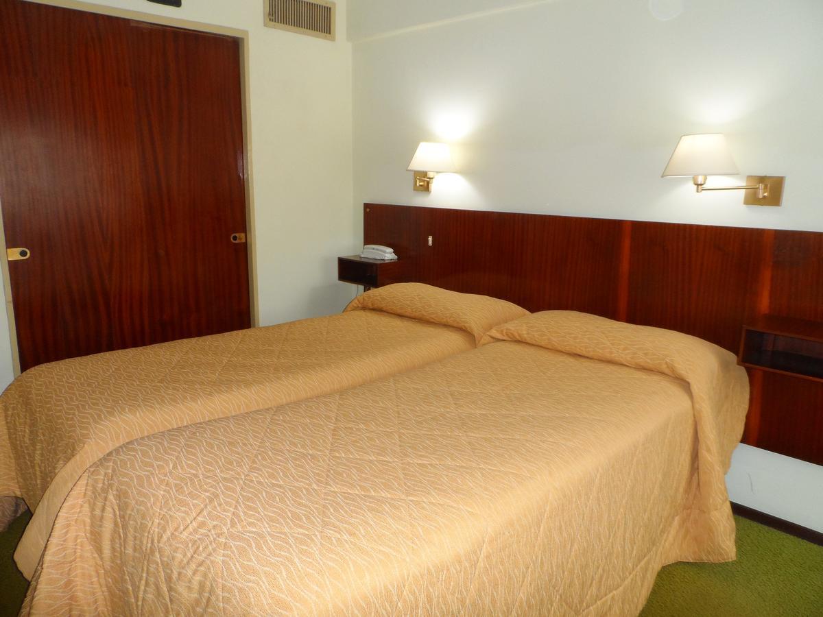 Hotel Eo Park San Clemente del Tuyu Ngoại thất bức ảnh