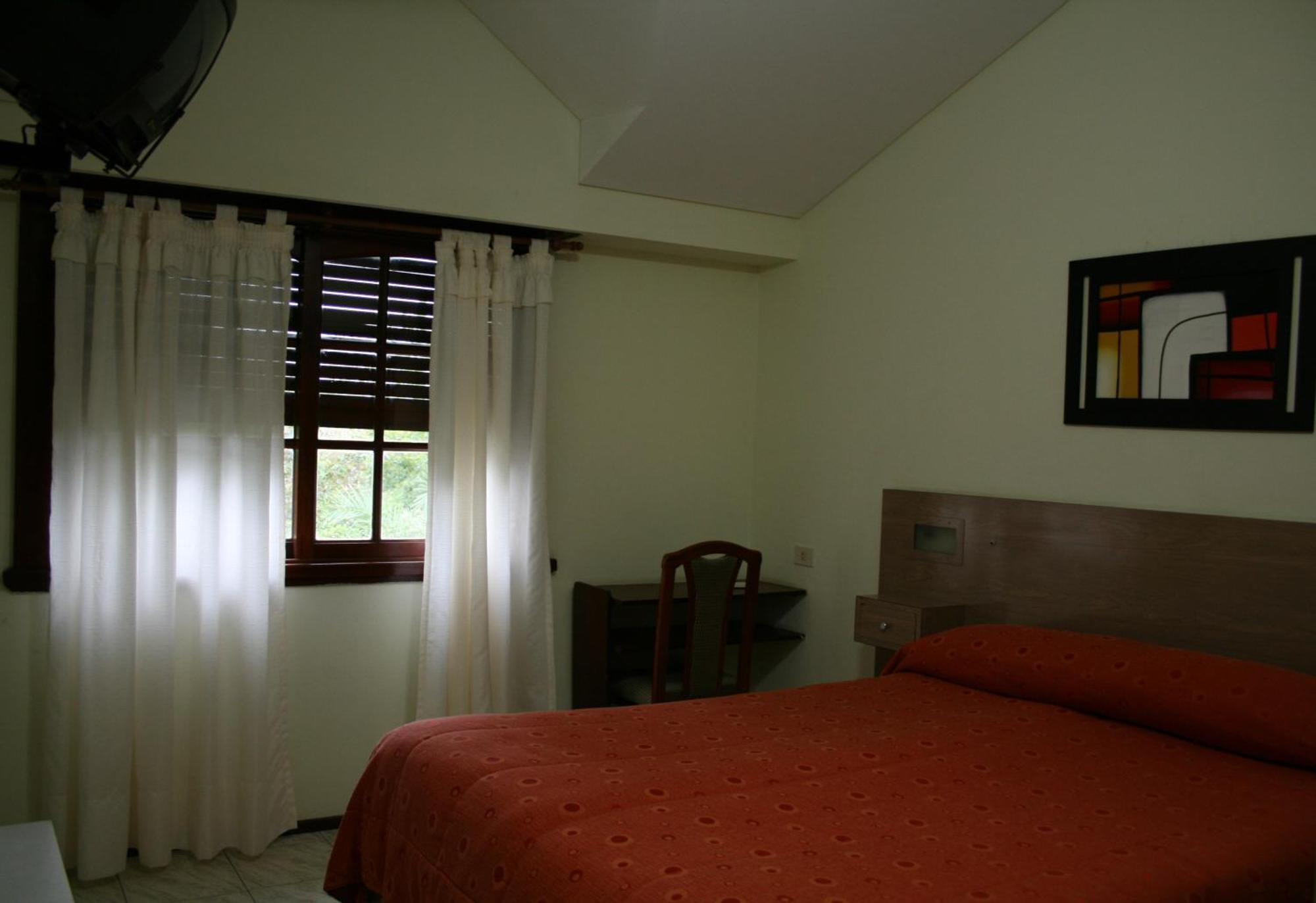 Hotel Eo Park San Clemente del Tuyu Ngoại thất bức ảnh